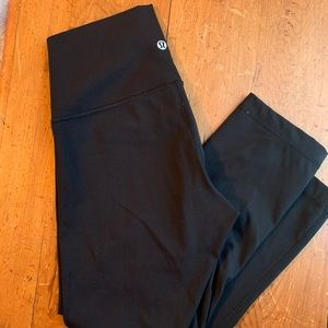 Cropped Lululemon Leggings